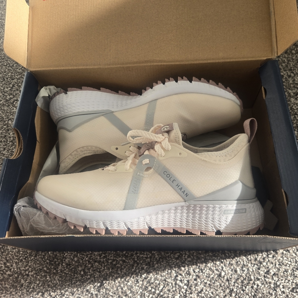 Cole Hann womens golf shoes